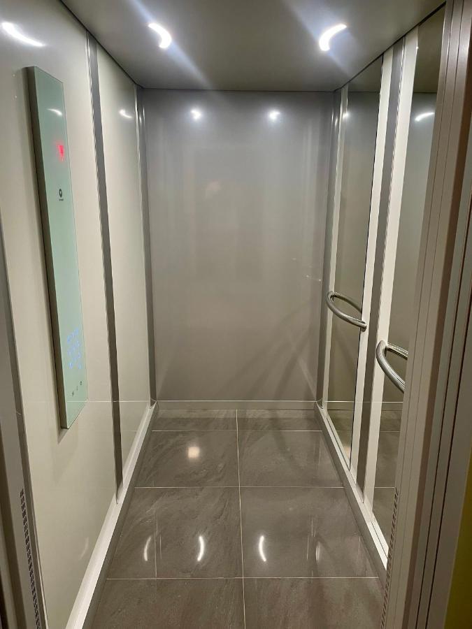 Miko Apartment 2 Poznan Ngoại thất bức ảnh